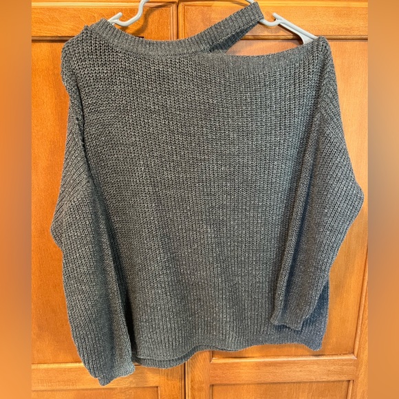 Cold Shoulder Gray Sweater - Picture 1 of 3